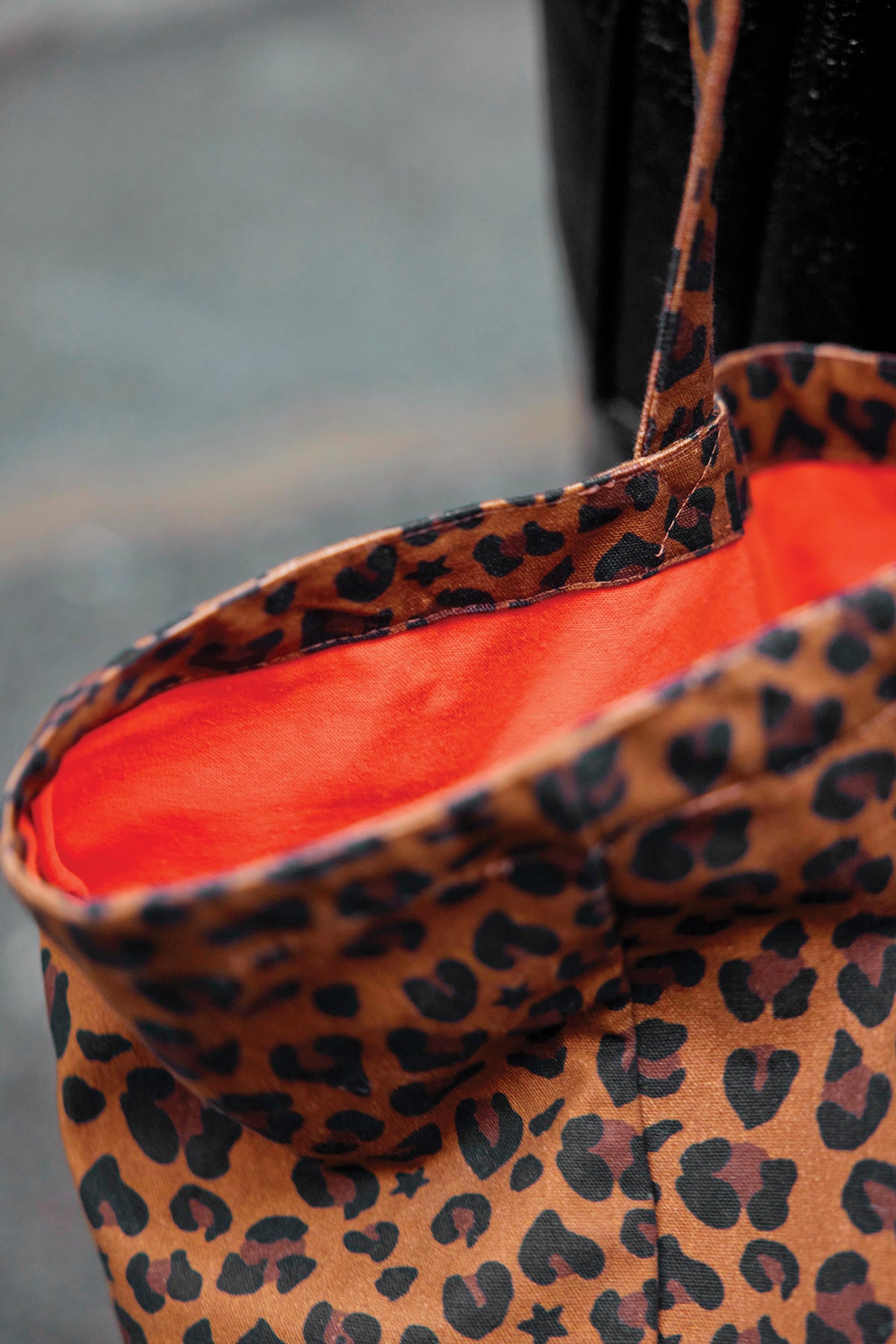 Bolso tote mediano - estampado de leopardo Bonton