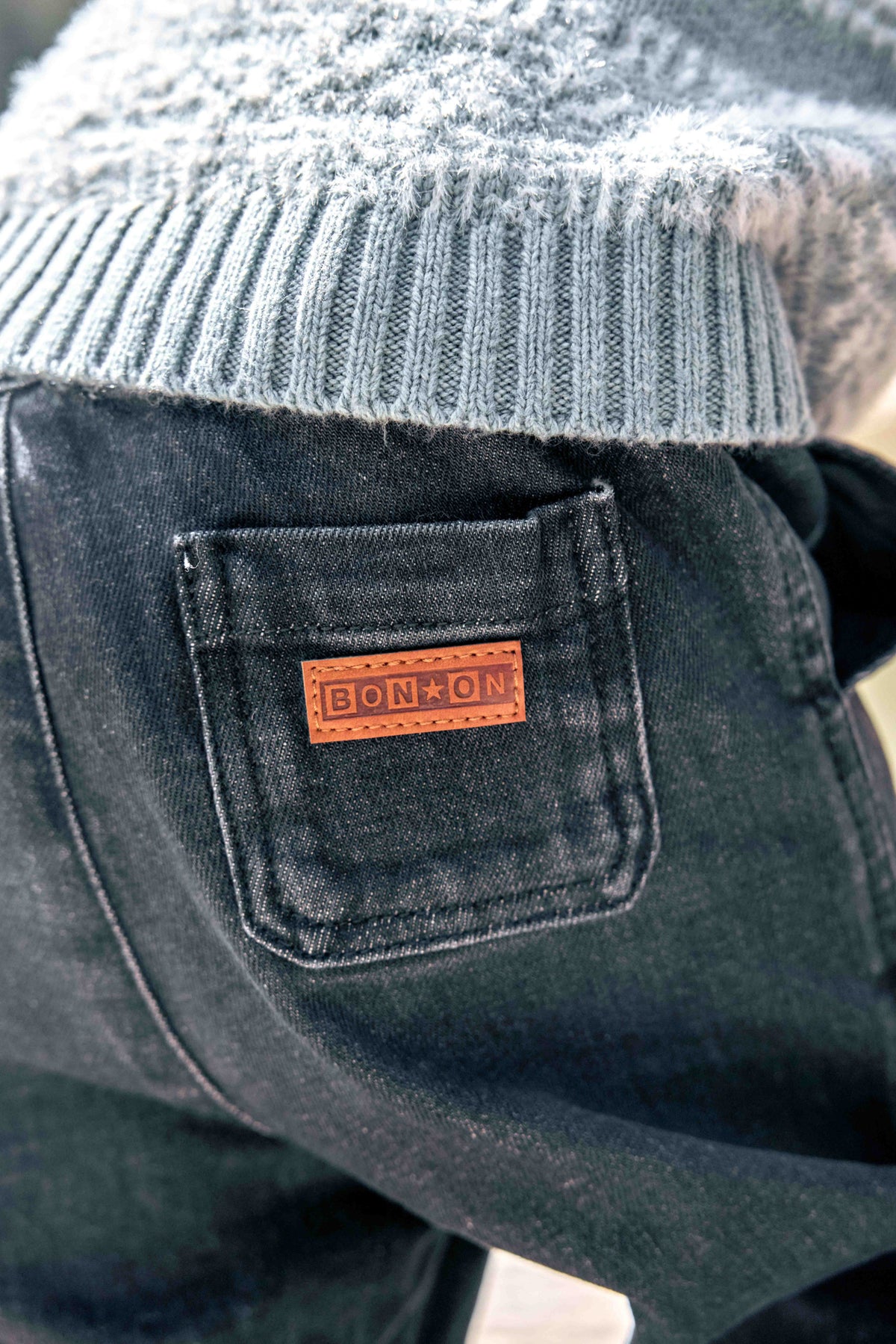 Jeans - Lucky aus grauem Denim
