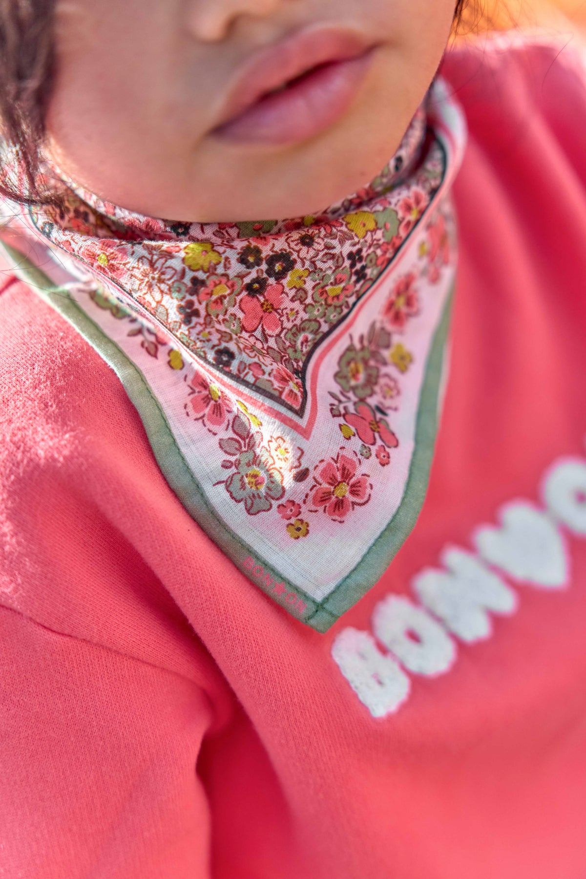 Sweatshirt - Smile i lyserød bouclé Faroe