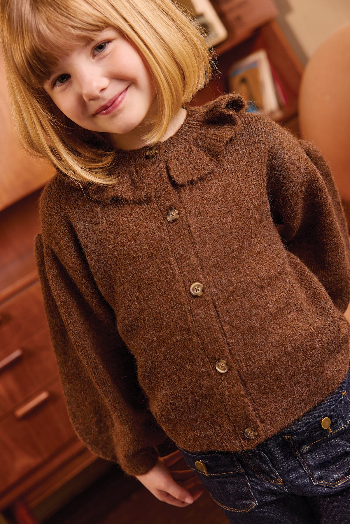Cardigan - Paloma marrón con volante