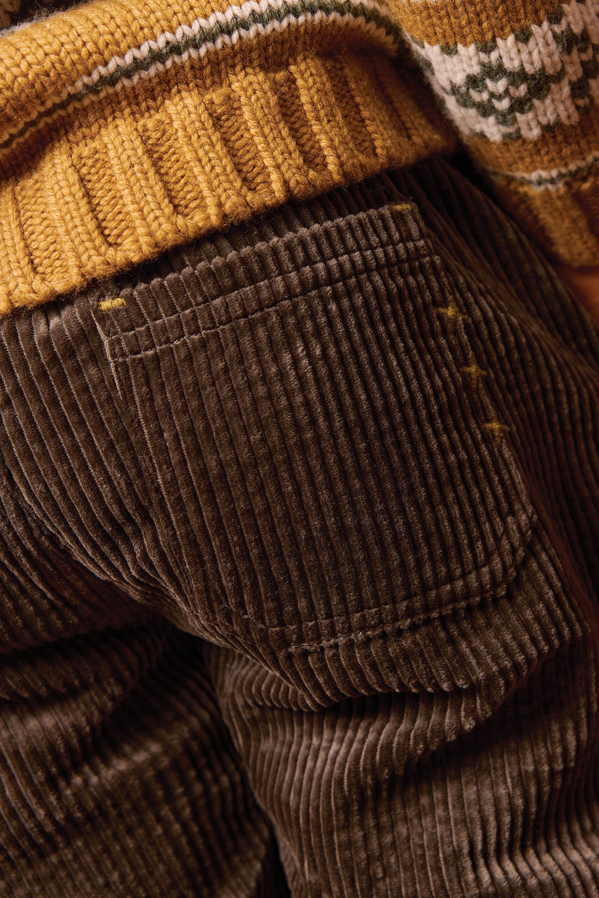 Trousers - Datcha Khaki Velvet